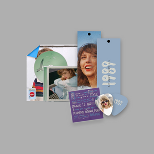 1989 (Taylor's Version) Aquamarine Green Deluxe Poster Edition CD (Target Exclusive)